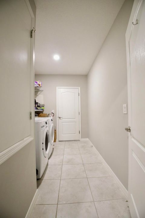 For Sale: $449,000 (4 beds, 2 baths, 2052 Square Feet)