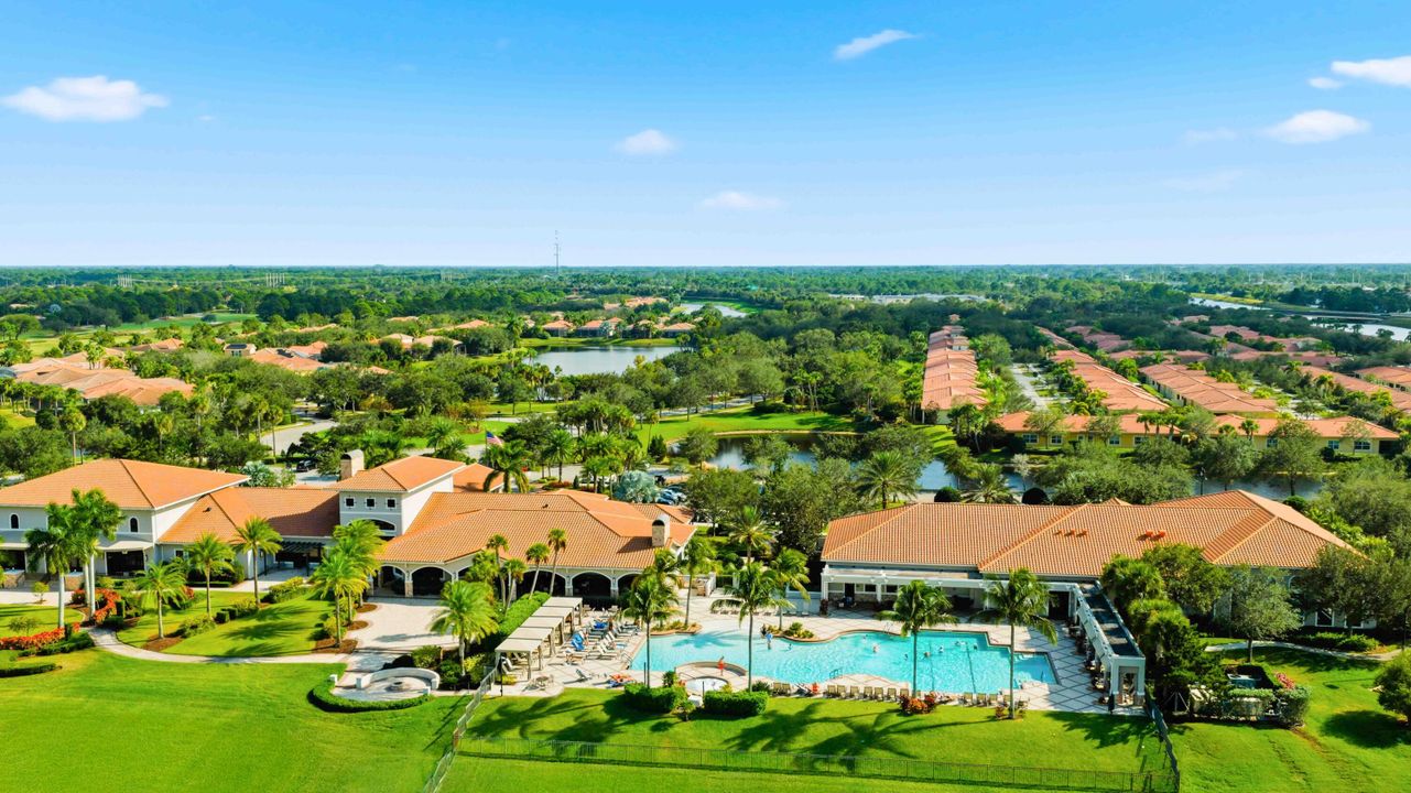 На продажу: $364,999 (2 спален, 2 ванн, 1515 Квадратных фут)