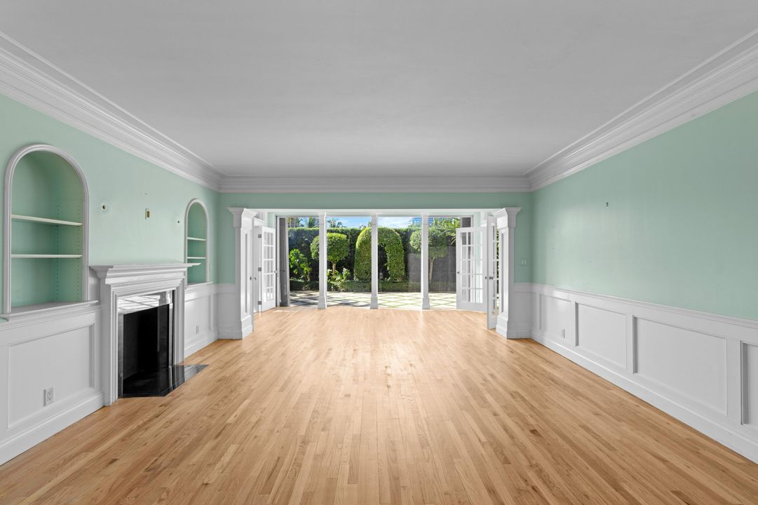 En Venta: $3,950,000 (2 camas, 2 baños, 2077 Pies cuadrados)