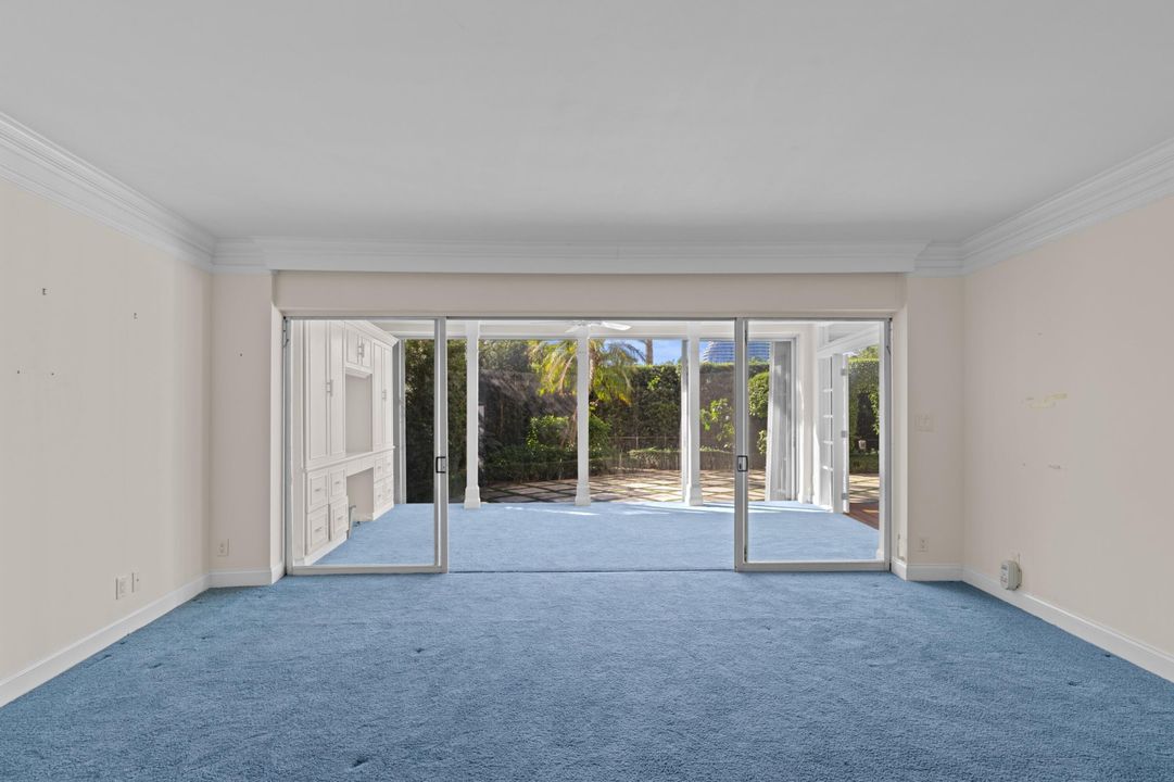 En Venta: $3,950,000 (2 camas, 2 baños, 2077 Pies cuadrados)