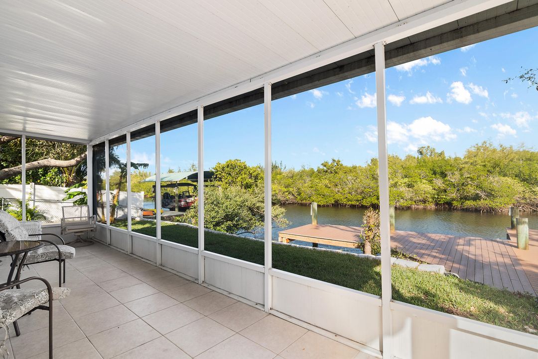 В аренду: $4,000 (2 спален, 2 ванн, 2399 Квадратных фут)