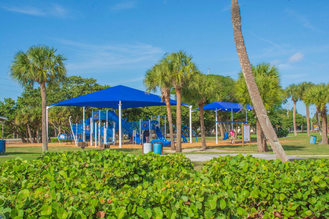 В аренду: $4,000 (2 спален, 2 ванн, 2399 Квадратных фут)