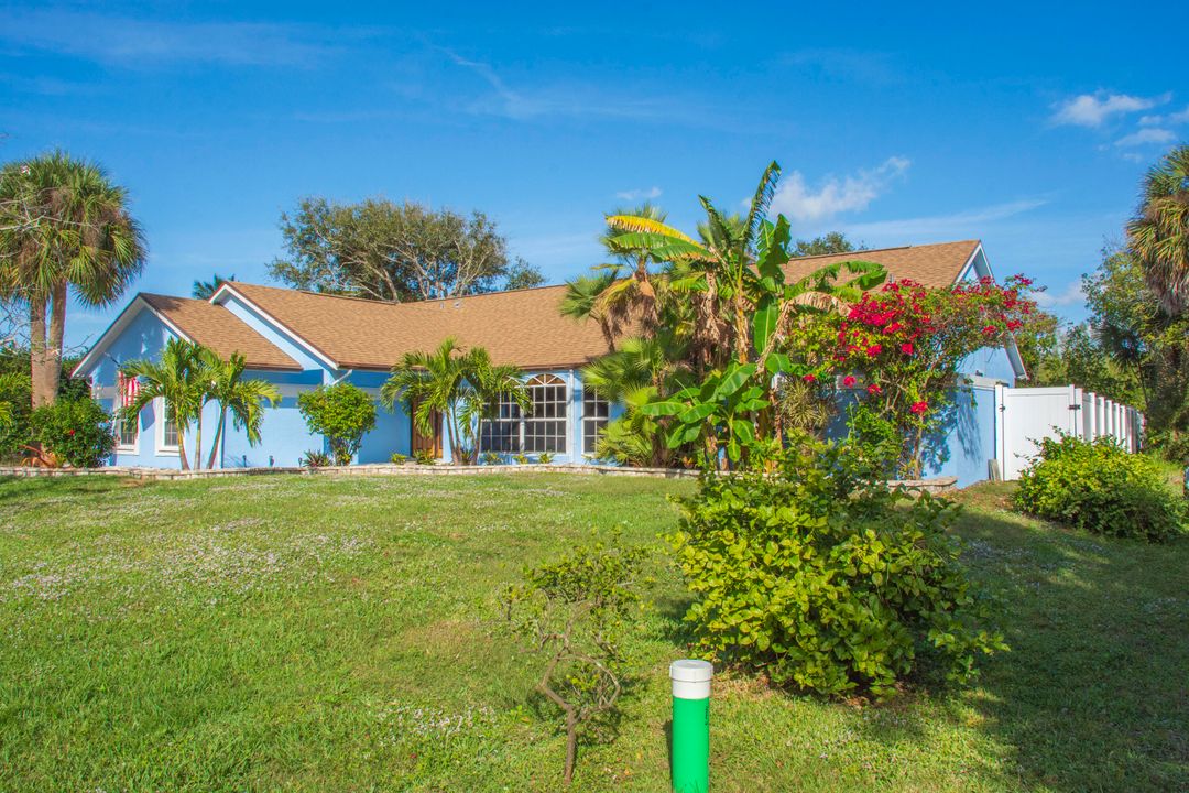 В аренду: $4,000 (2 спален, 2 ванн, 2399 Квадратных фут)