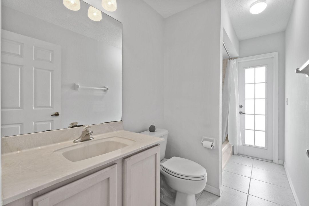 待售: $449,900 (3 贝兹, 2 浴室, 2053 平方英尺)