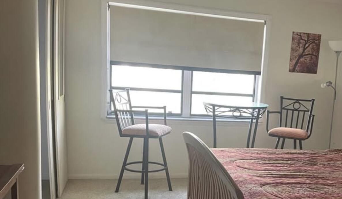 For Rent: $2,600 (2 beds, 2 baths, 1216 Square Feet)