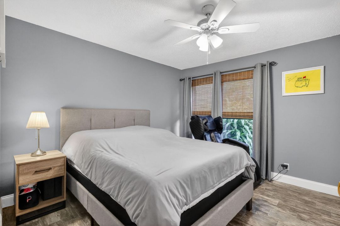 En Venta: $275,000 (2 camas, 2 baños, 1048 Pies cuadrados)