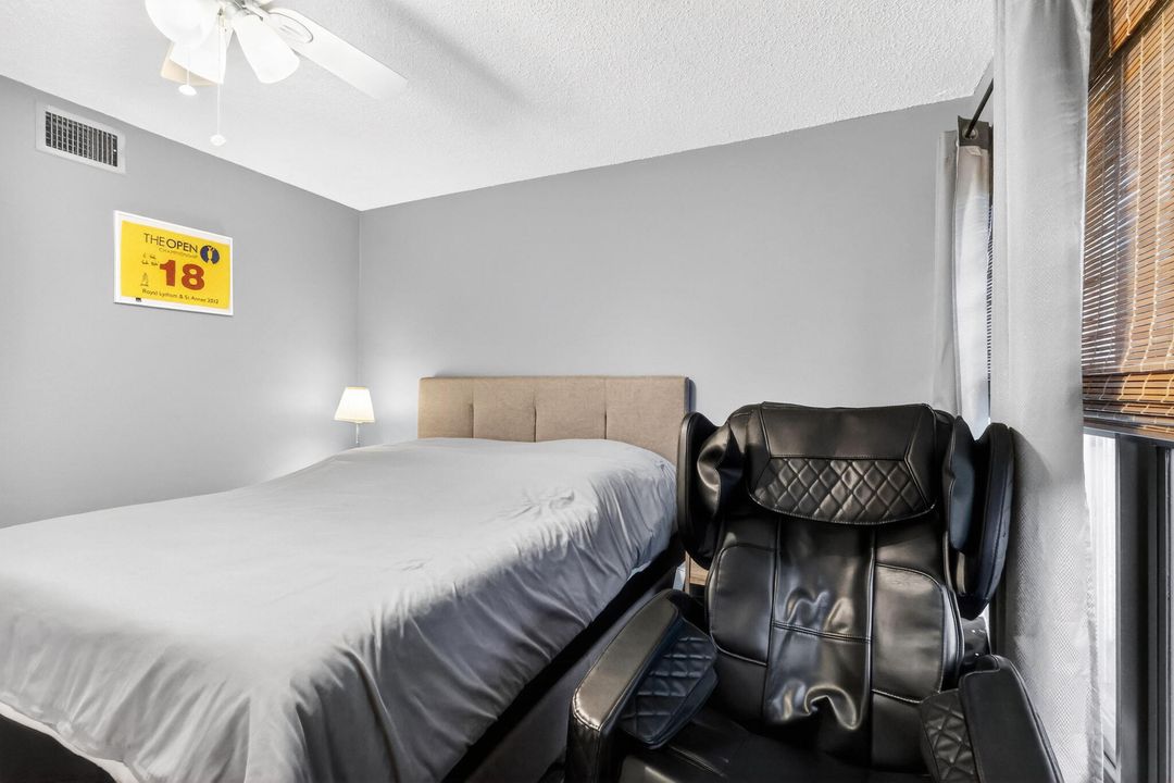 En Venta: $275,000 (2 camas, 2 baños, 1048 Pies cuadrados)