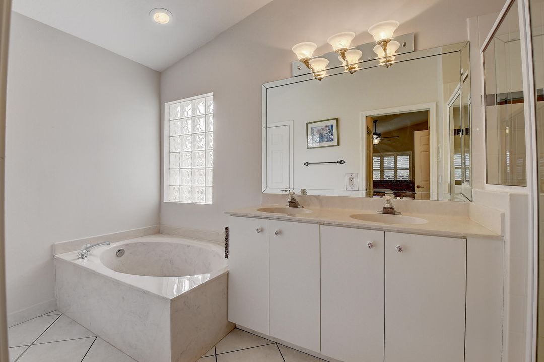 出租: $2,850 (3 贝兹, 2 浴室, 1588 平方英尺)