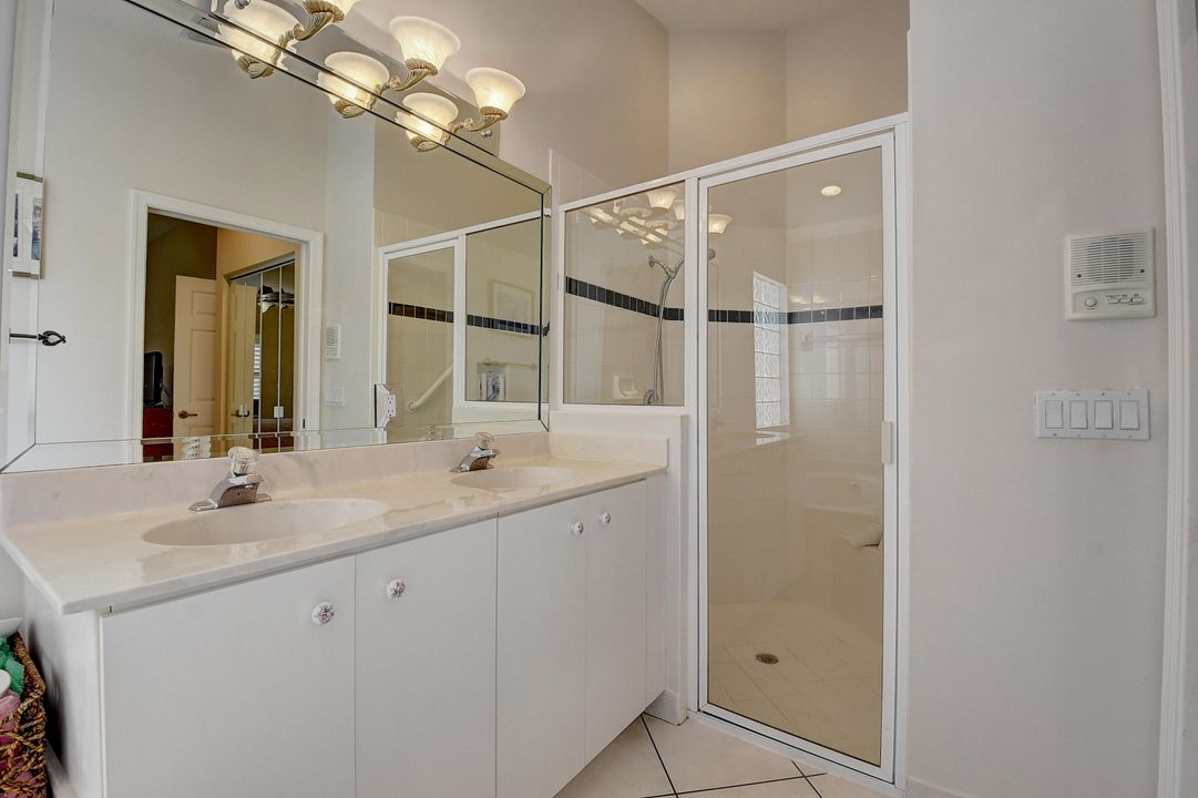 出租: $2,850 (3 贝兹, 2 浴室, 1588 平方英尺)