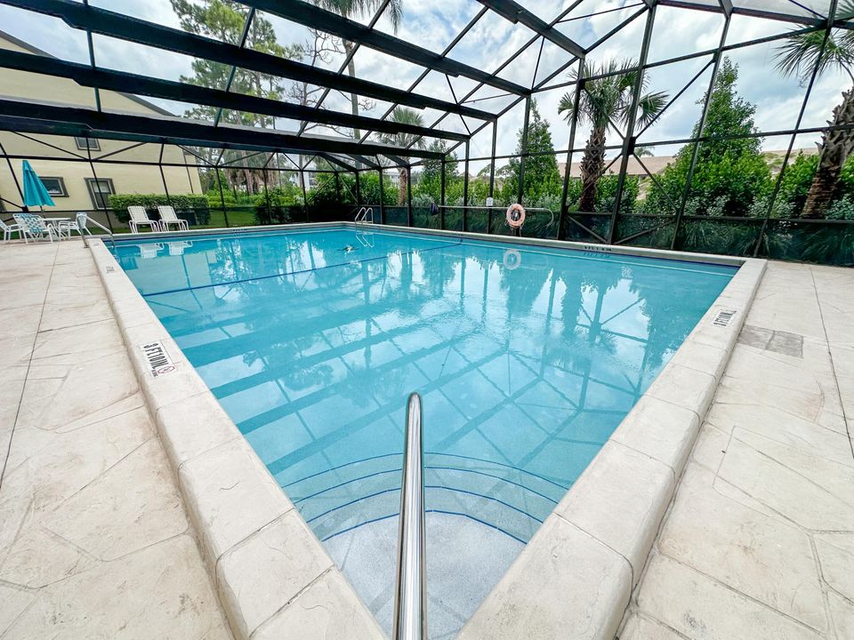 For Sale: $229,990 (2 beds, 2 baths, 1186 Square Feet)