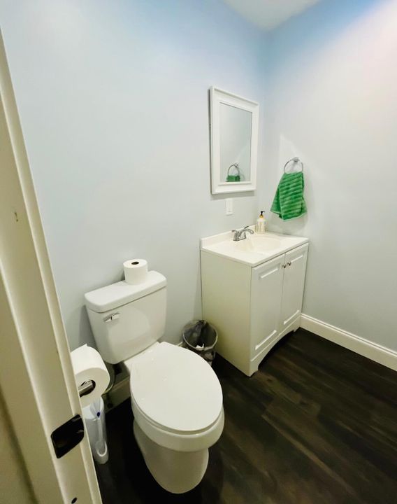 For Sale: $317,500 (3 beds, 2 baths, 1622 Square Feet)