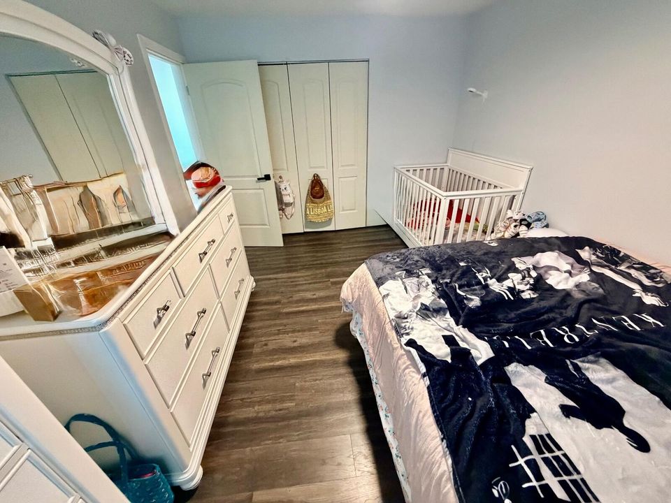 For Sale: $317,500 (3 beds, 2 baths, 1622 Square Feet)