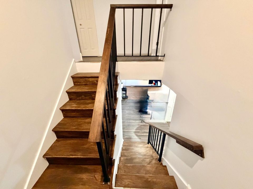 For Sale: $317,500 (3 beds, 2 baths, 1622 Square Feet)