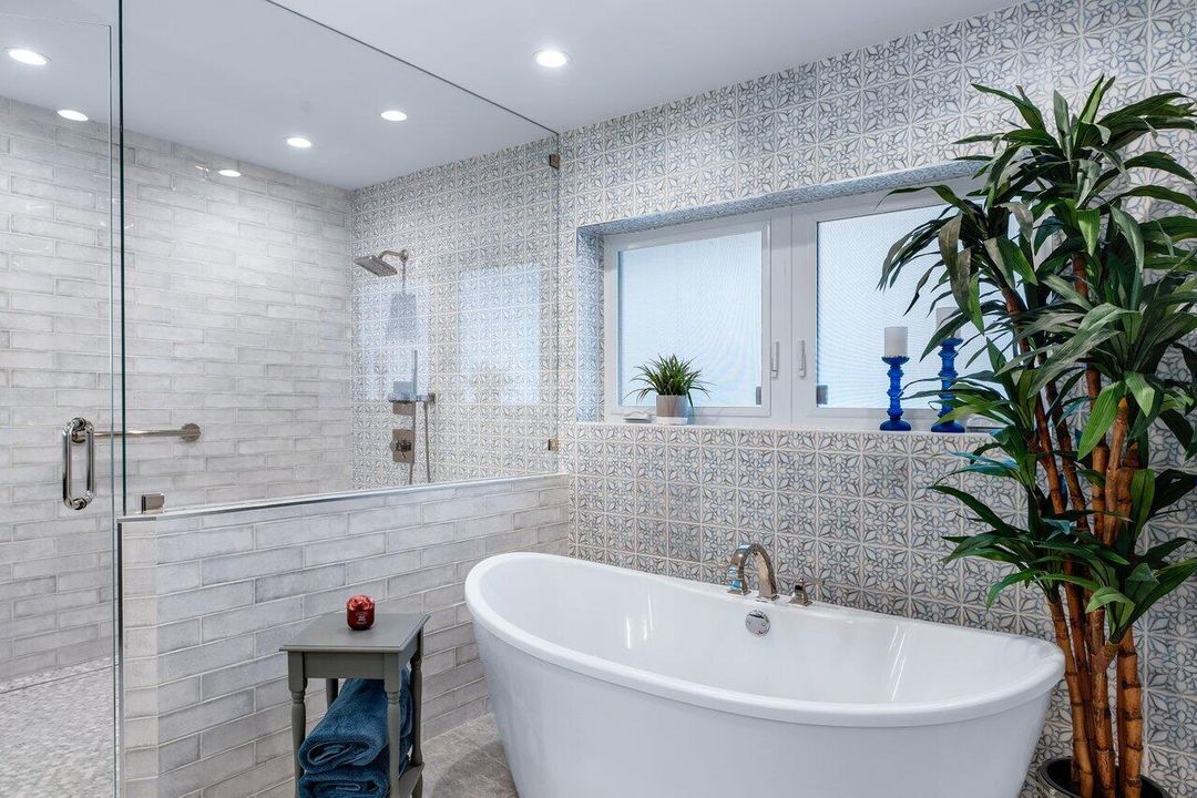 For Sale: $3,895,000 (4 beds, 4 baths, 3078 Square Feet)