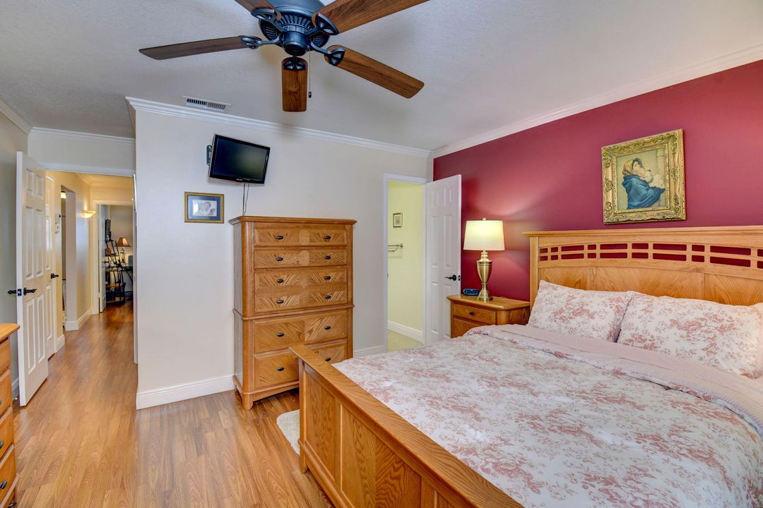 На продажу: $135,000 (2 спален, 2 ванн, 1089 Квадратных фут)