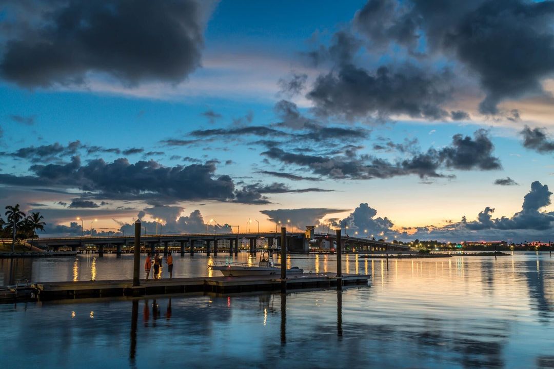 На продажу: $129,900 (1 спален, 1 ванн, 528 Квадратных фут)