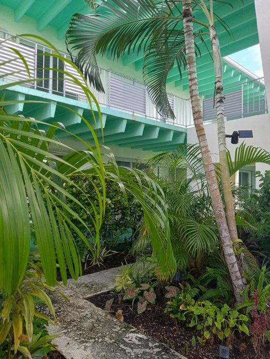 На продажу: $129,900 (1 спален, 1 ванн, 528 Квадратных фут)