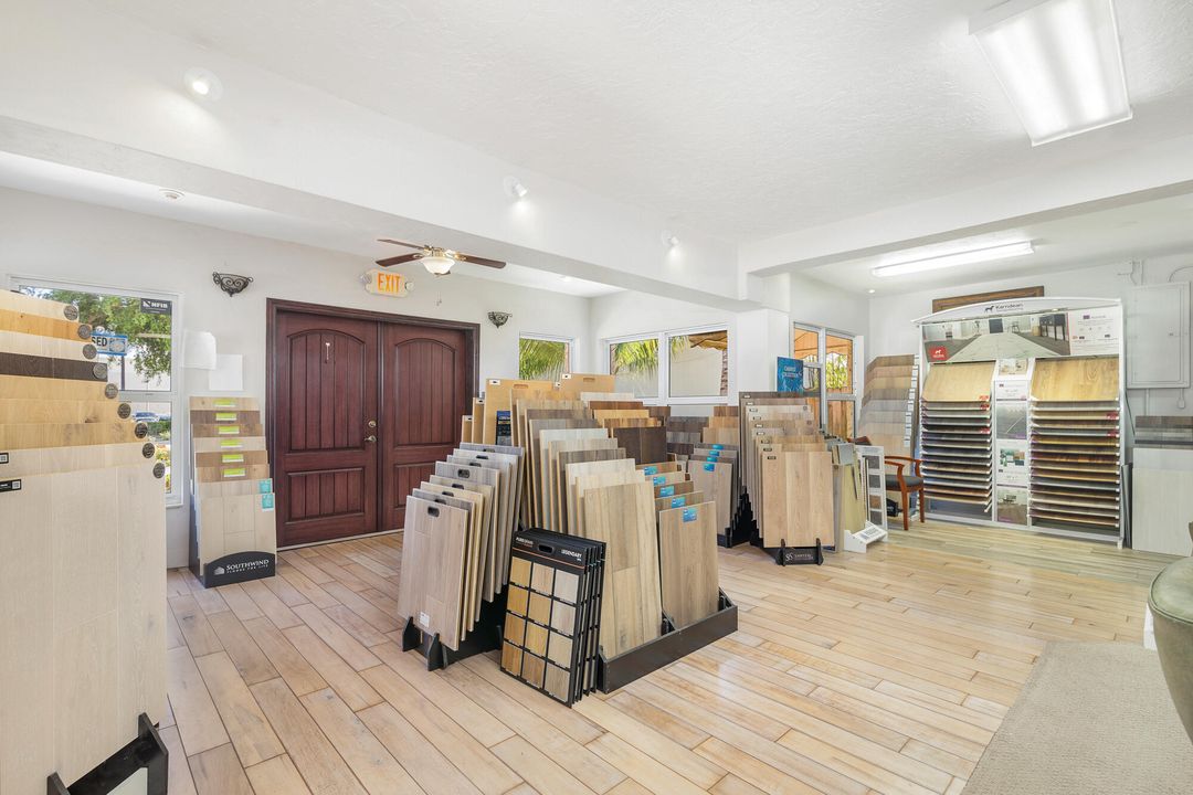 На продажу: $2,495,000 (0 спален, 0 ванн, 1040 Квадратных фут)