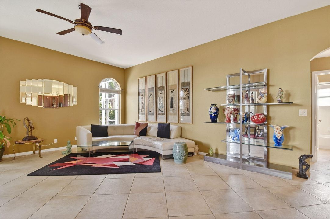 For Sale: $685,000 (3 beds, 2 baths, 2226 Square Feet)