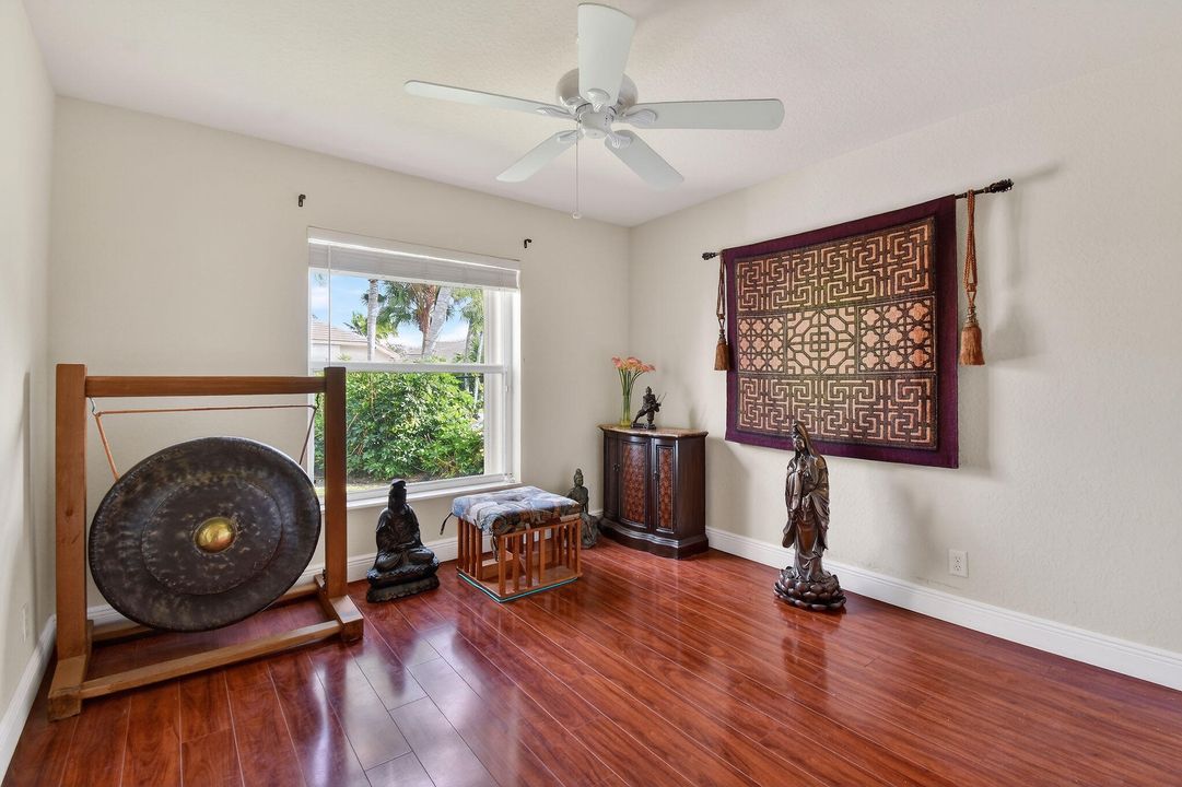 For Sale: $685,000 (3 beds, 2 baths, 2226 Square Feet)