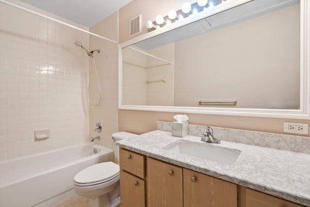 En Venta: $245,000 (2 camas, 2 baños, 1374 Pies cuadrados)