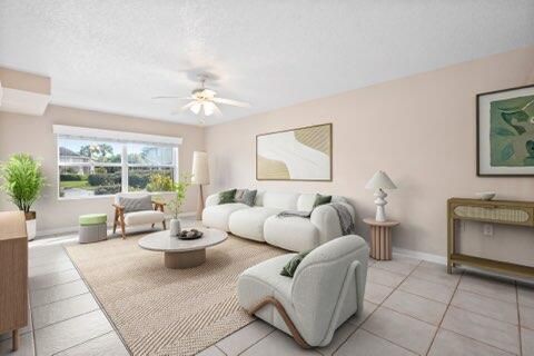 En Venta: $245,000 (2 camas, 2 baños, 1374 Pies cuadrados)