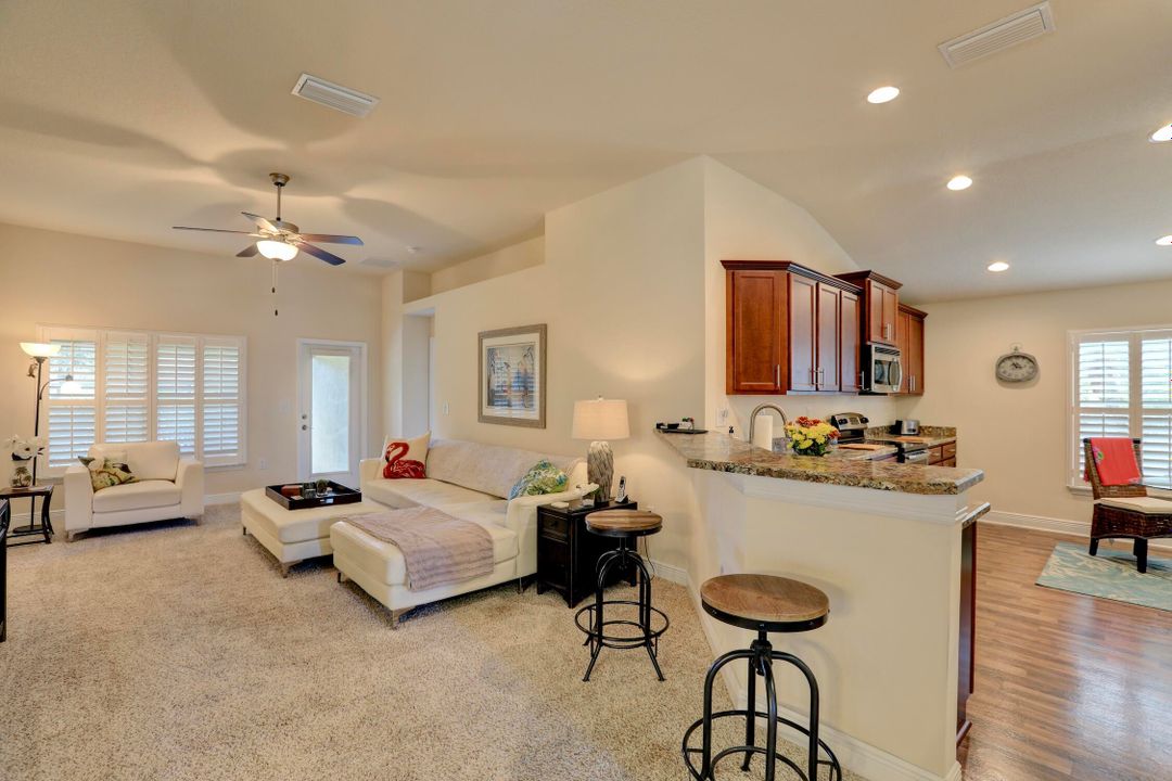 For Sale: $385,000 (3 beds, 2 baths, 1855 Square Feet)