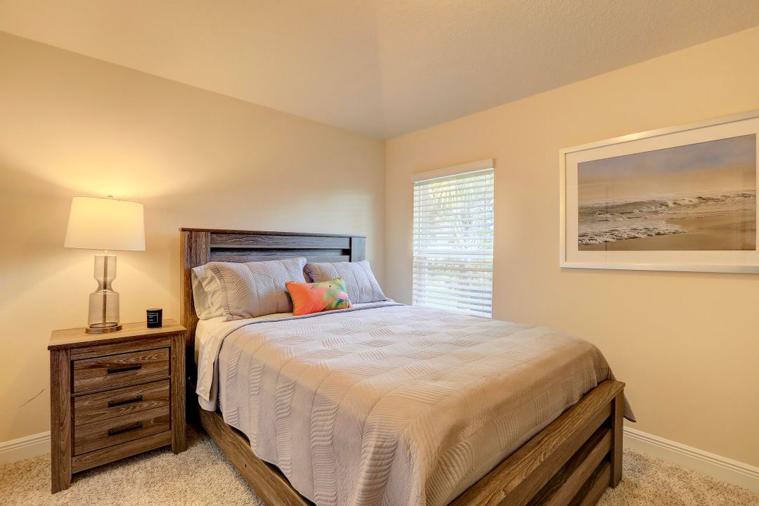 For Sale: $385,000 (3 beds, 2 baths, 1855 Square Feet)