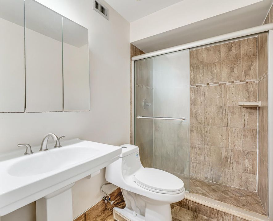 En Renta: $2,200 (2 camas, 2 baños, 1428 Pies cuadrados)