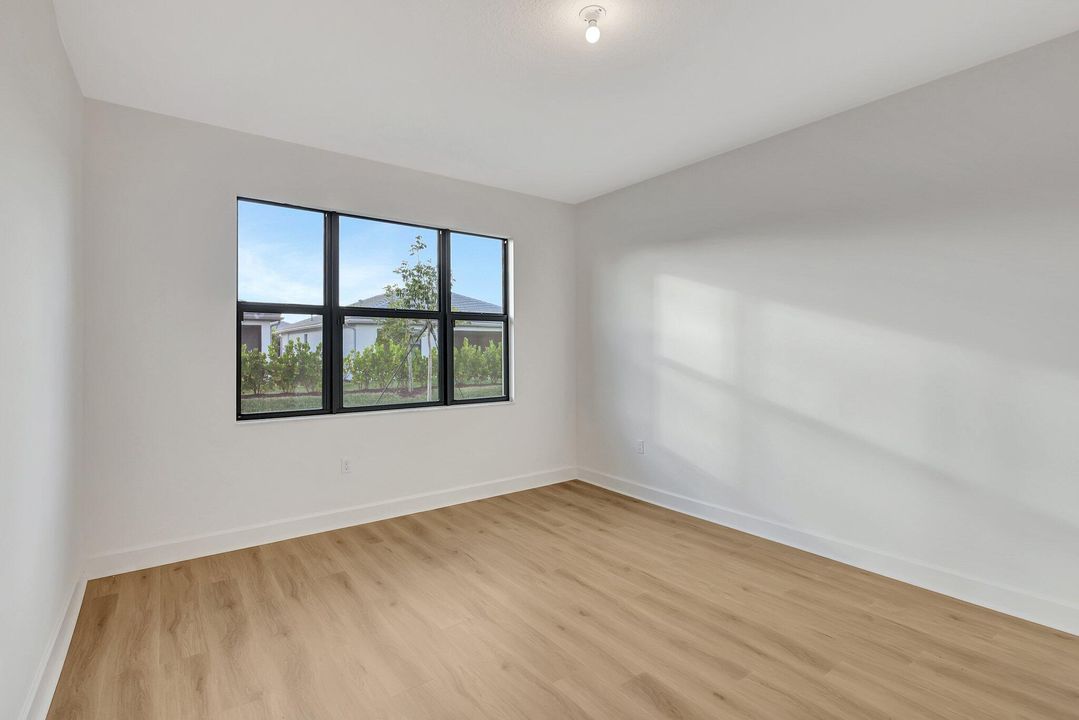 For Rent: $3,400 (2 beds, 2 baths, 1753 Square Feet)