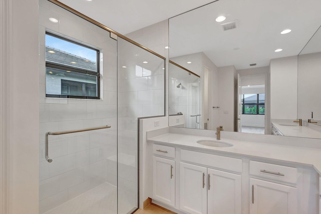 For Rent: $3,400 (2 beds, 2 baths, 1753 Square Feet)