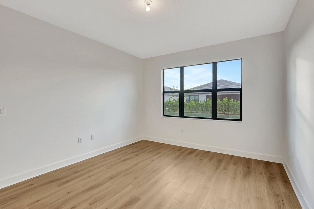 For Rent: $3,400 (2 beds, 2 baths, 1753 Square Feet)