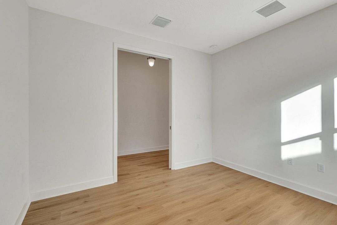 For Rent: $3,400 (2 beds, 2 baths, 1753 Square Feet)