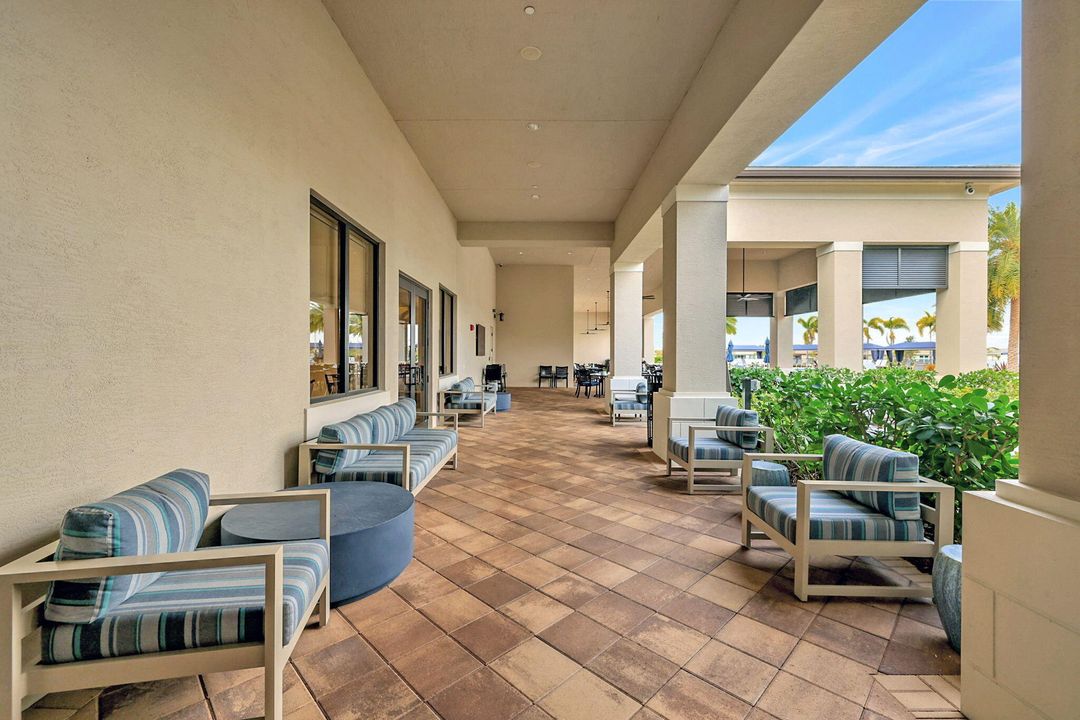 For Rent: $3,400 (2 beds, 2 baths, 1753 Square Feet)