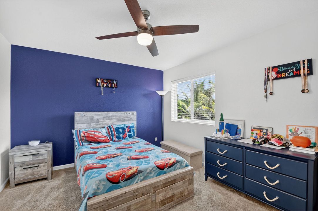 For Sale: $549,000 (4 beds, 2 baths, 2523 Square Feet)