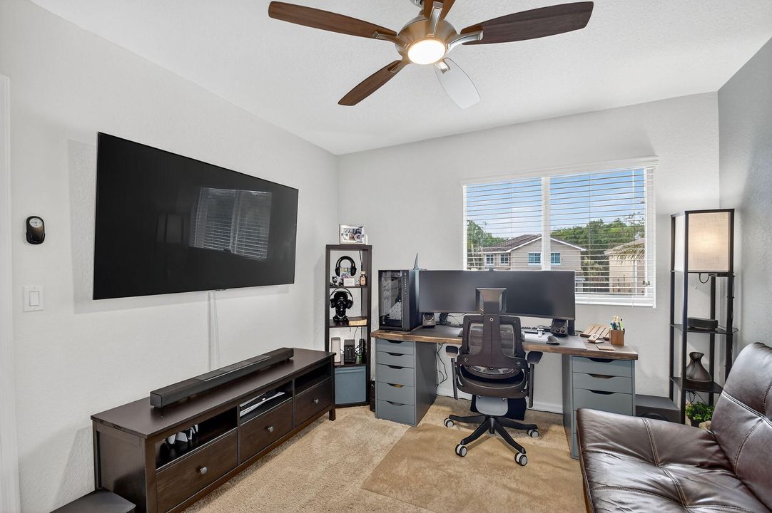 For Sale: $549,000 (4 beds, 2 baths, 2523 Square Feet)