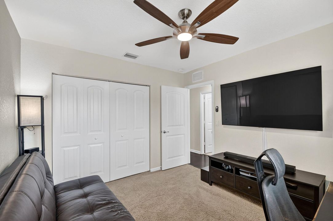 For Sale: $549,000 (4 beds, 2 baths, 2523 Square Feet)