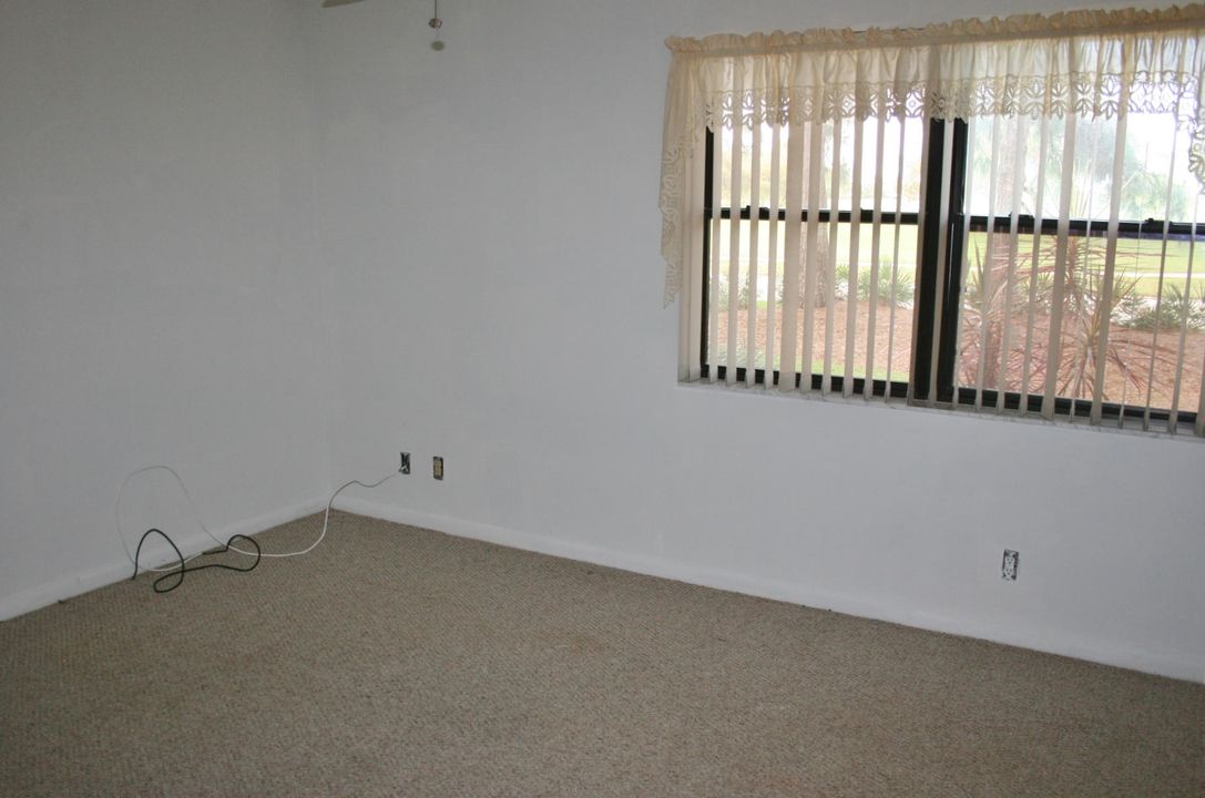 For Rent: $2,400 (3 beds, 2 baths, 1503 Square Feet)