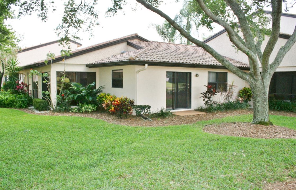 For Rent: $2,400 (3 beds, 2 baths, 1503 Square Feet)