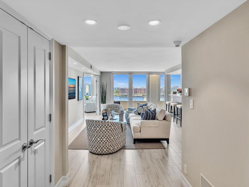 For Rent: $7,750 (2 beds, 2 baths, 1351 Square Feet)