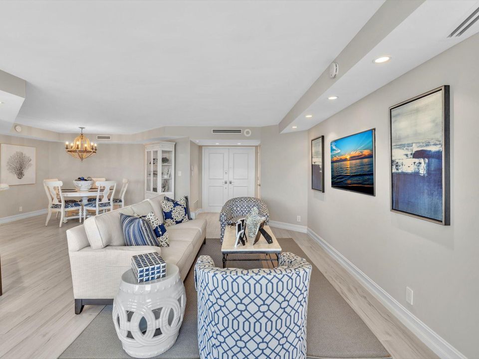 For Rent: $7,750 (2 beds, 2 baths, 1351 Square Feet)