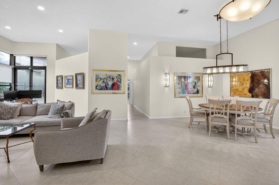 For Sale: $789,000 (3 beds, 2 baths, 2106 Square Feet)