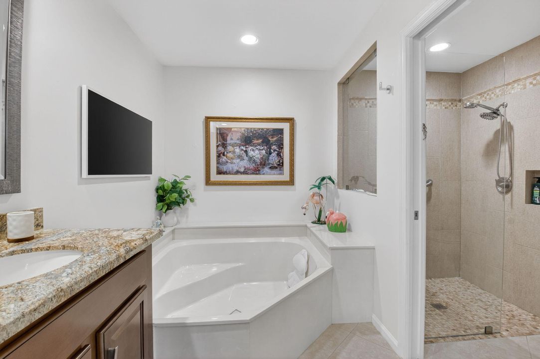 For Sale: $789,000 (3 beds, 2 baths, 2106 Square Feet)