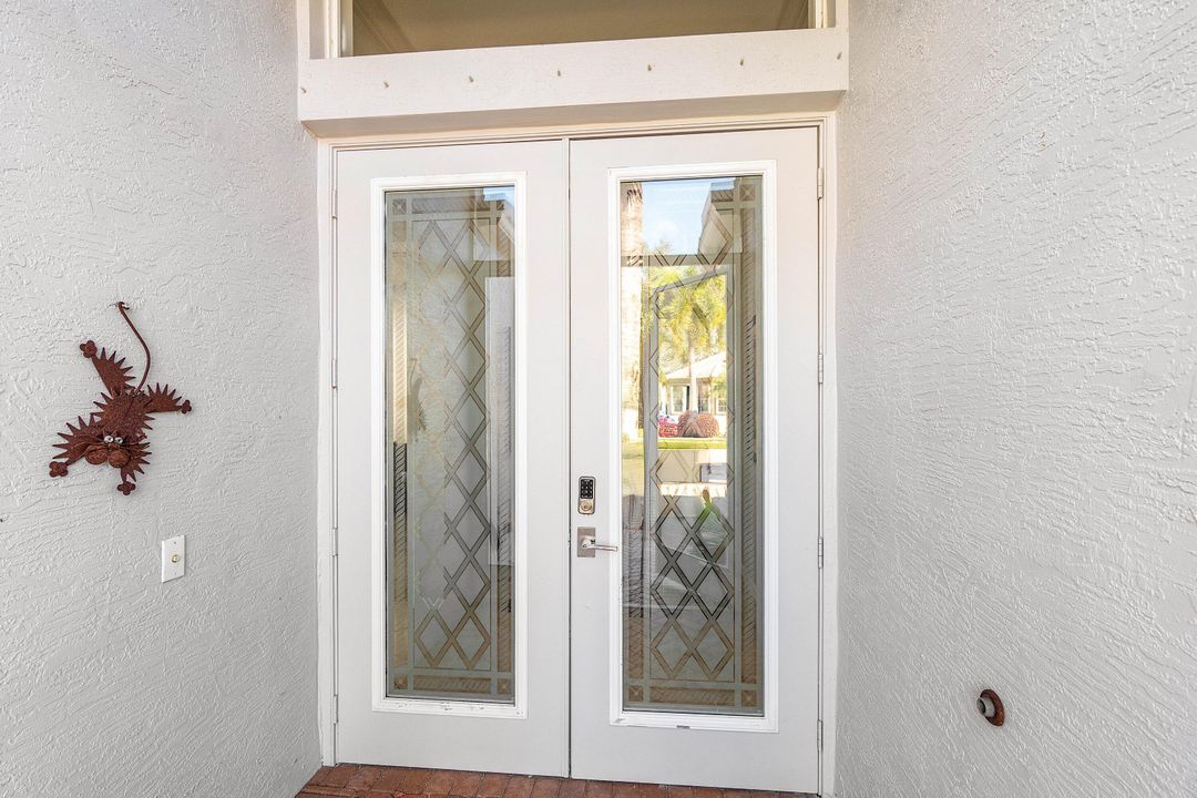 For Sale: $619,000 (3 beds, 2 baths, 2145 Square Feet)