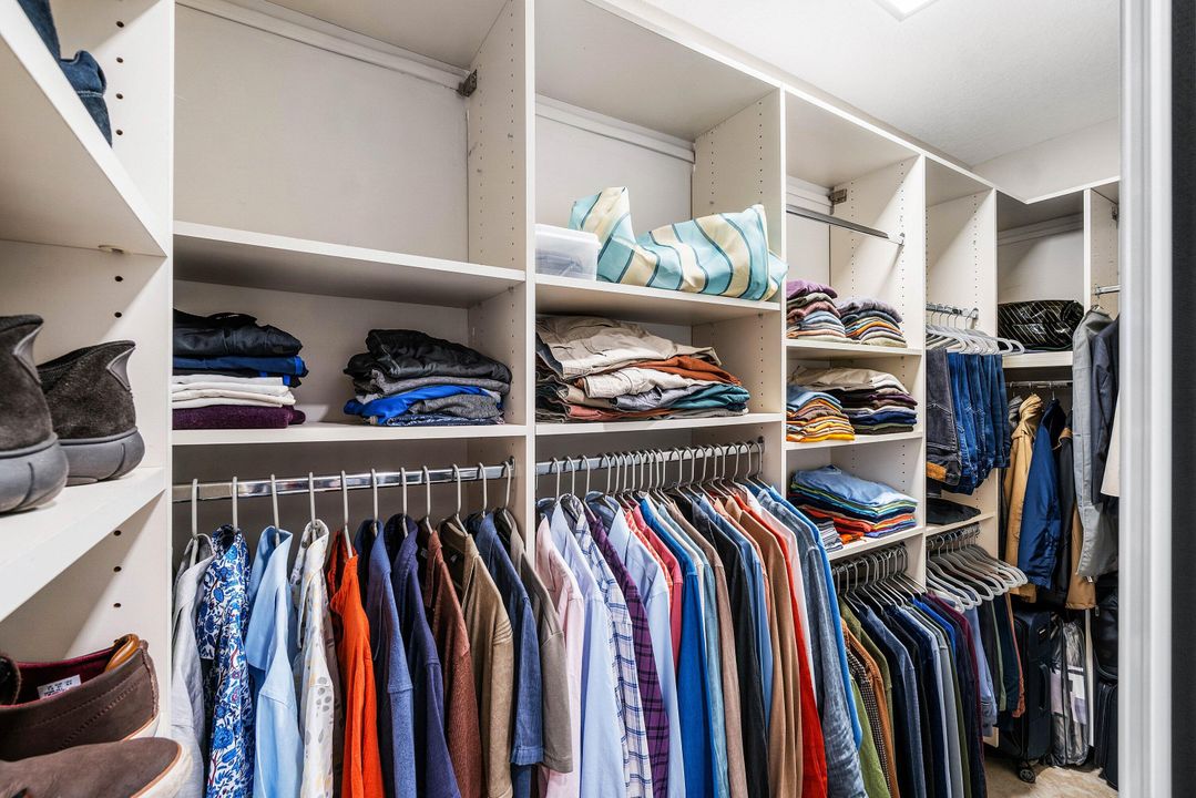 For Sale: $619,000 (3 beds, 2 baths, 2145 Square Feet)