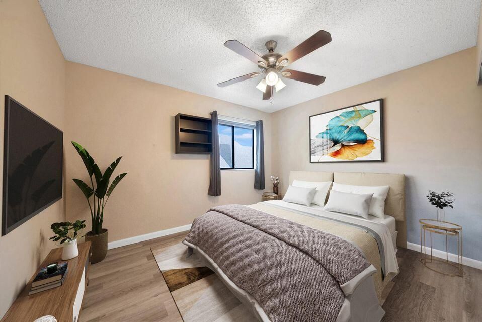 For Rent: $2,799 (3 beds, 2 baths, 1570 Square Feet)