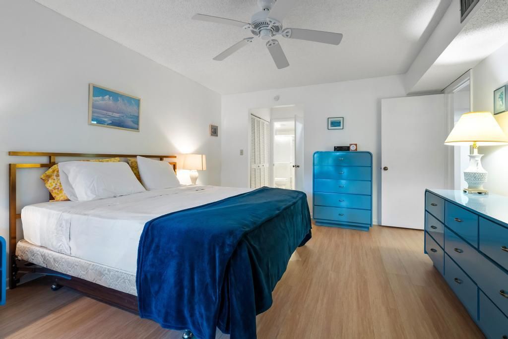 На продажу: $140,000 (2 спален, 2 ванн, 1198 Квадратных фут)