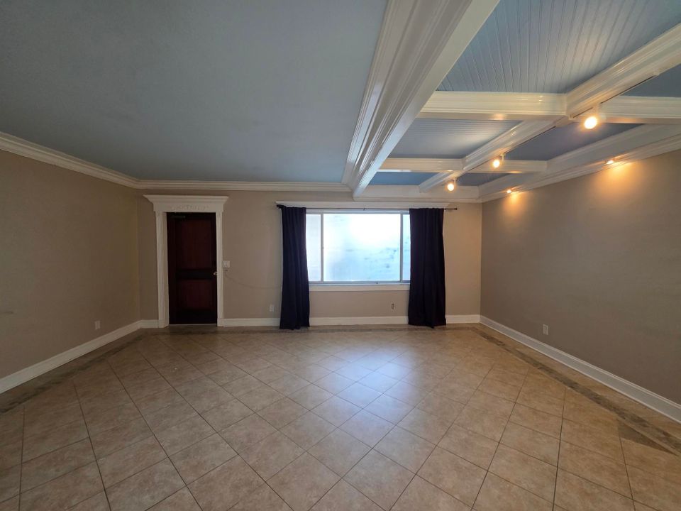 En Renta: $1,800 (1 camas, 1 baños, 693 Pies cuadrados)