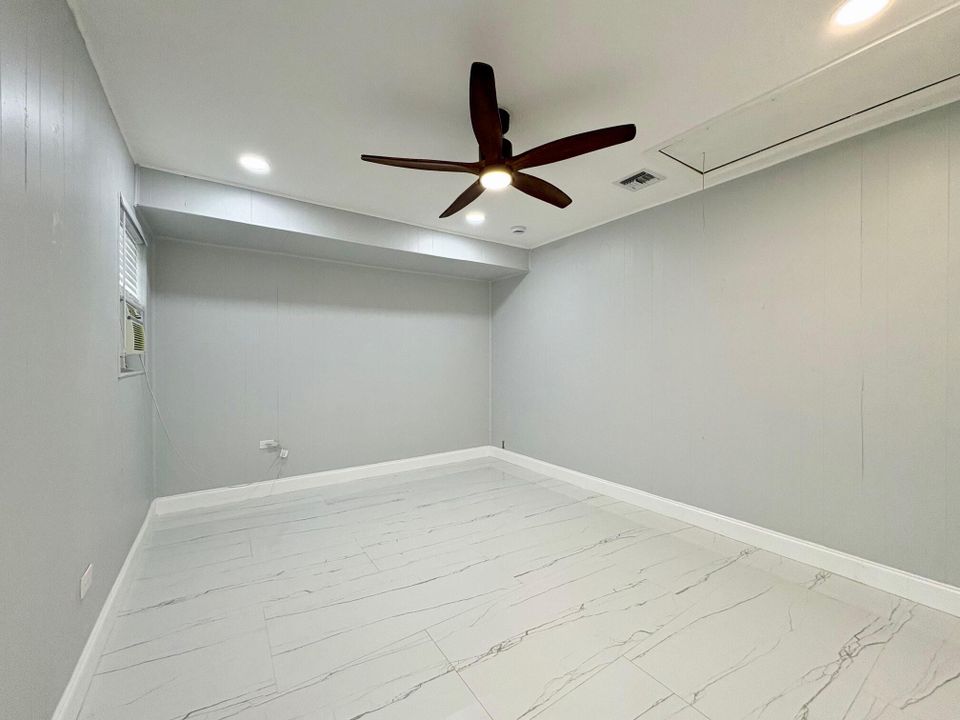 En Renta: $2,850 (3 camas, 2 baños, 1708 Pies cuadrados)