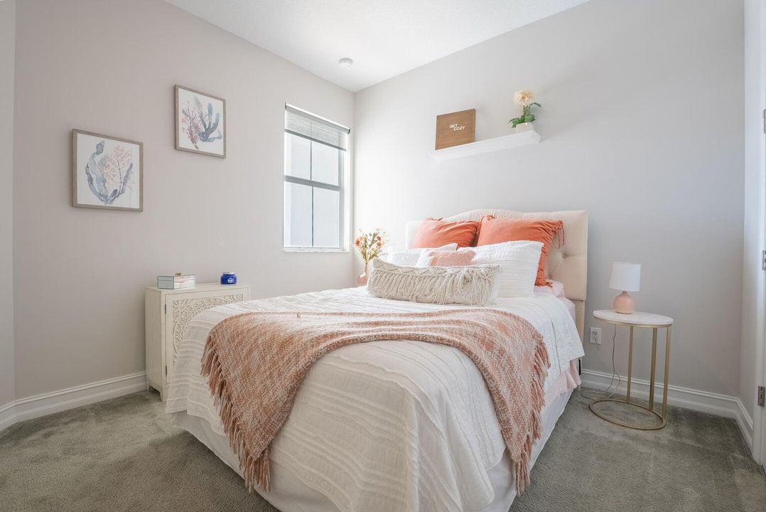 出租: $3,500 (3 贝兹, 2 浴室, 2218 平方英尺)